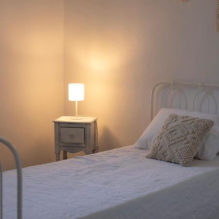 Tholos Guest House Cherronisos  エクステリア 写真