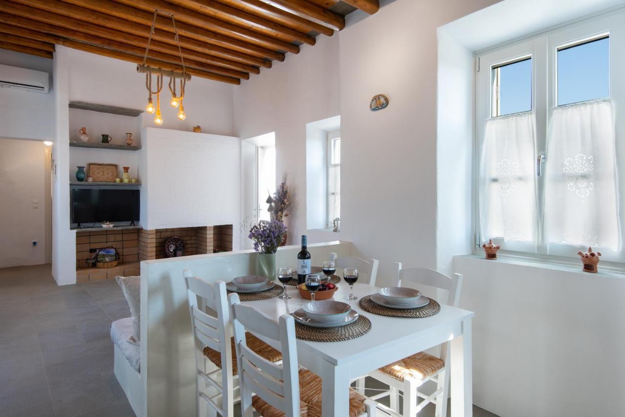 Tholos Guest House Cherronisos  エクステリア 写真