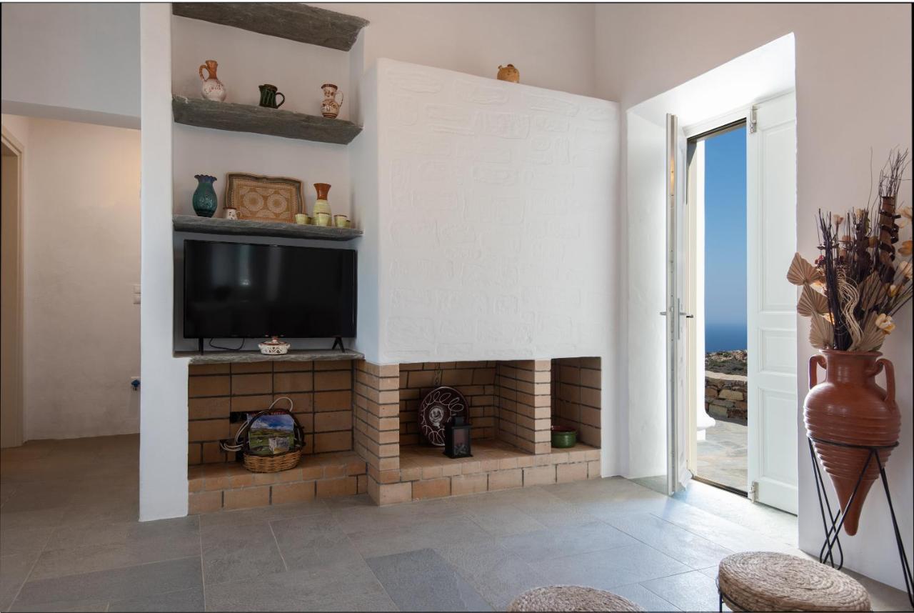 Tholos Guest House Cherronisos  エクステリア 写真