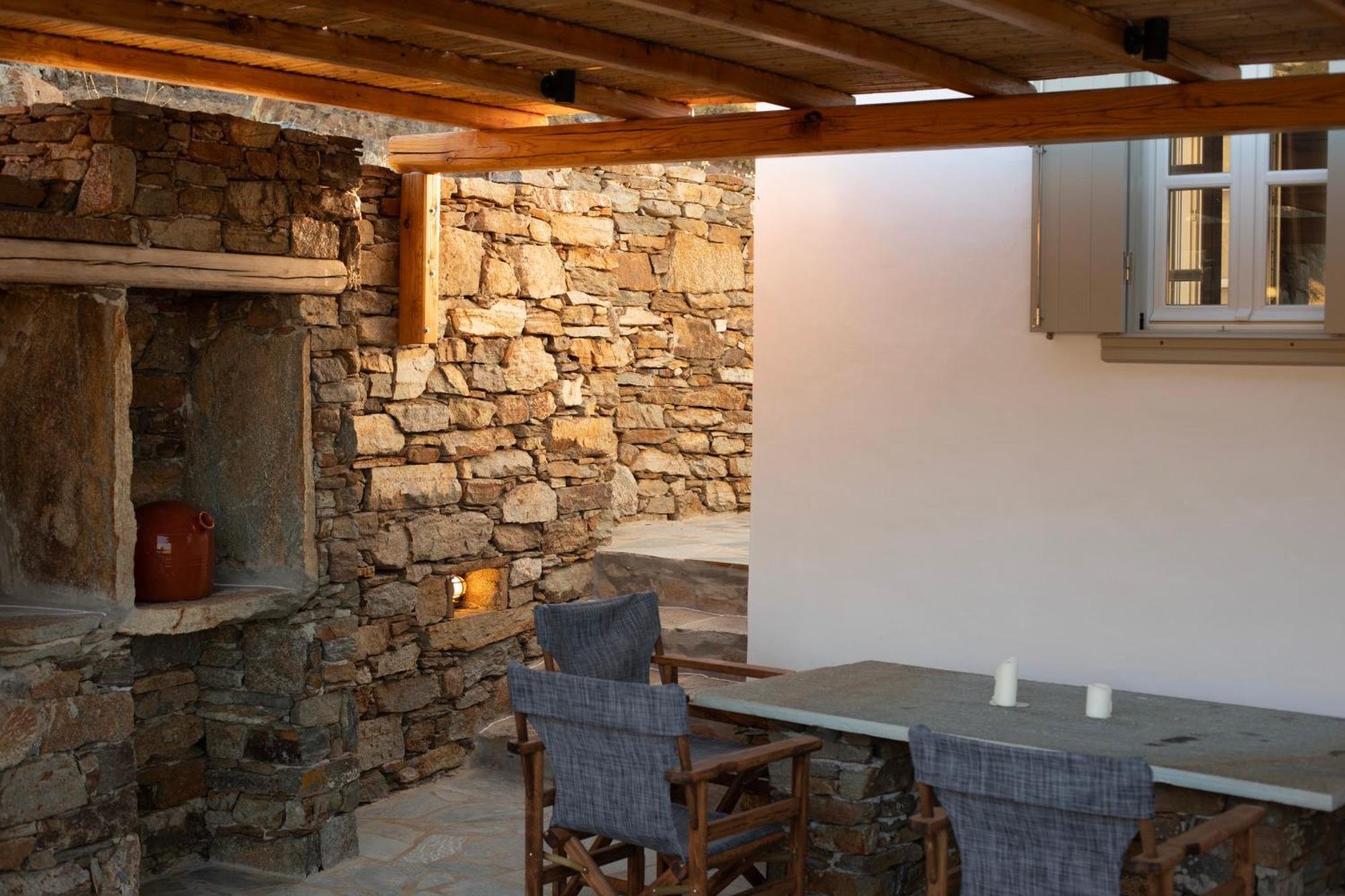 Tholos Guest House Cherronisos  エクステリア 写真